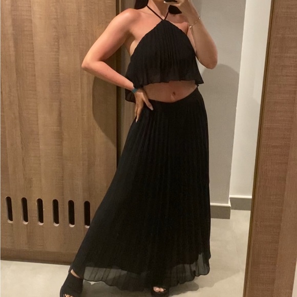 Fashion Nova | Pleated Skirt Set - Picture 3 of 7